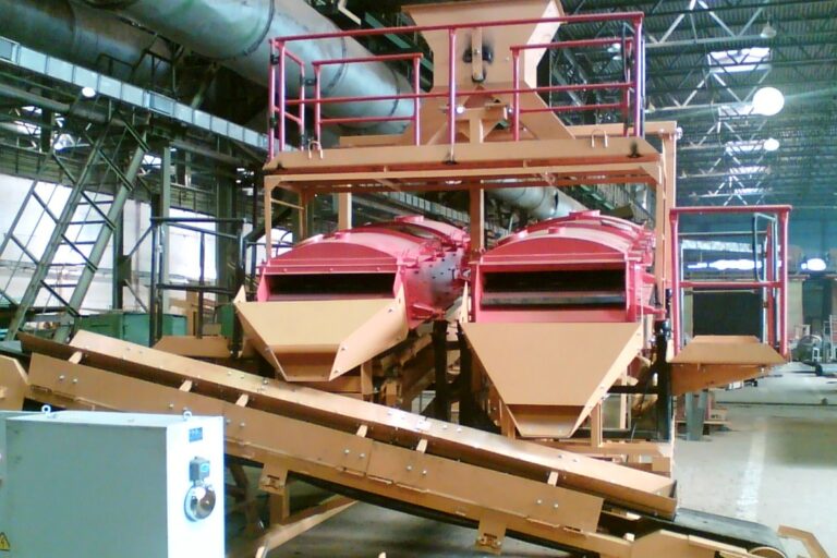 Vibrating screen